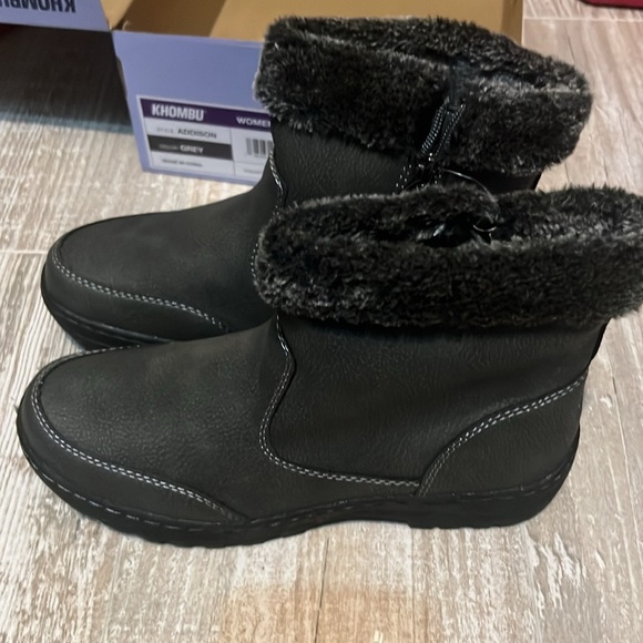 Women’s Khombu Addison boots - Picture 2 of 3